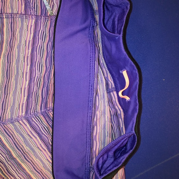 Lululemon Tight Shorts - Picture 4 of 5